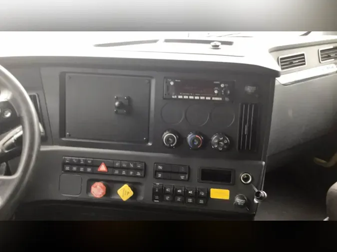 2023 Freightliner Cascadia 1262f2cf901113609e7677ee4ec16adcbce