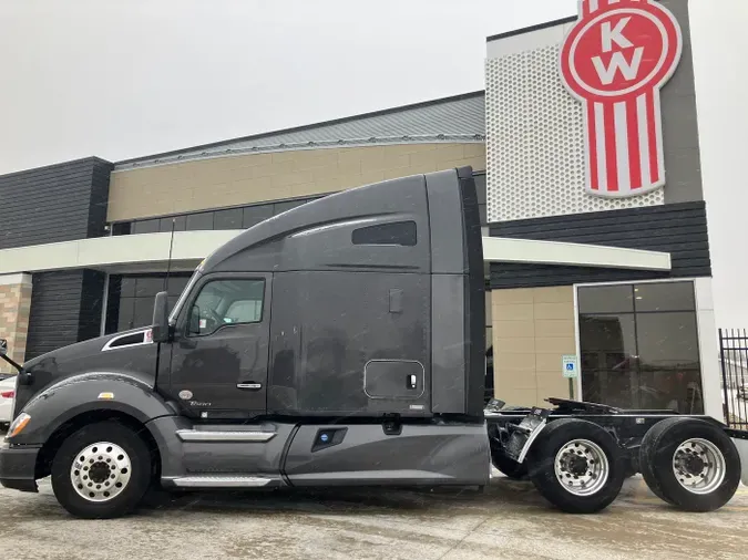 2020 Kenworth T680