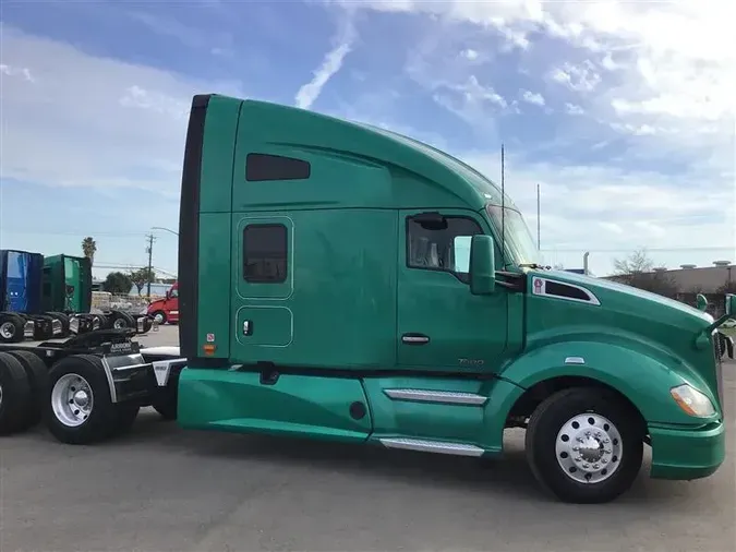 2020 KENWORTH T680