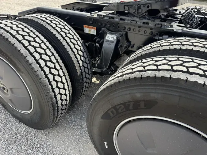 2022 Freightliner Cascadia