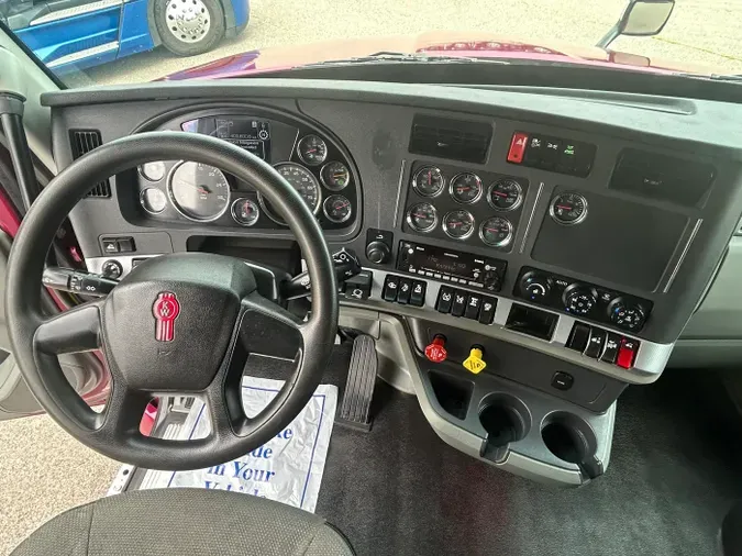 2022 Kenworth T680