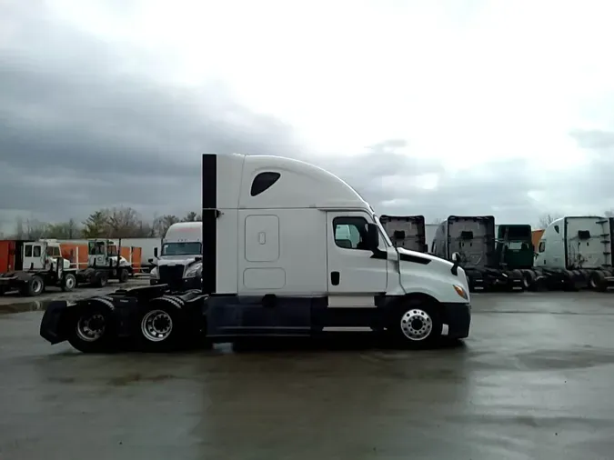 2020 Freightliner Cascadia 1262f3ea2b4caf76e13fd66c08766f45b4c