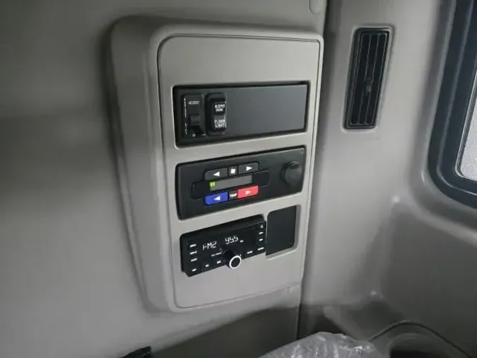 2024 International LT6252f4201f5472590efd3489deb8c74f44d