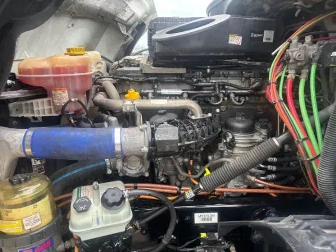 2021 Freightliner New Cascadia 126