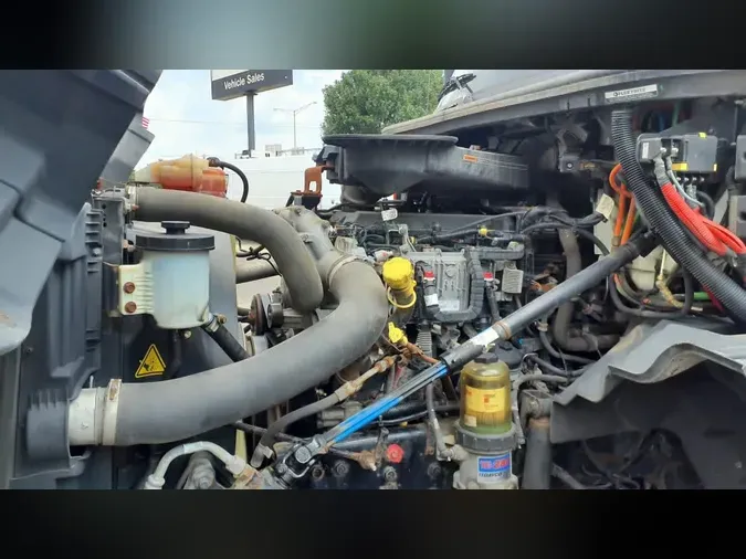 2019 NAVISTAR INTERNATIONAL LT625 DAYCAB T/A2f4563cbeeb49f0b8a53ee3f2af5ddb7