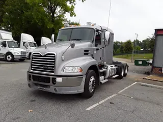 2015 Mack CXU613