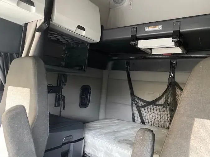 2020 Freightliner Cascadia