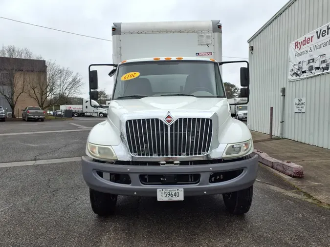 2019 NAVISTAR INTERNATIONAL 4300