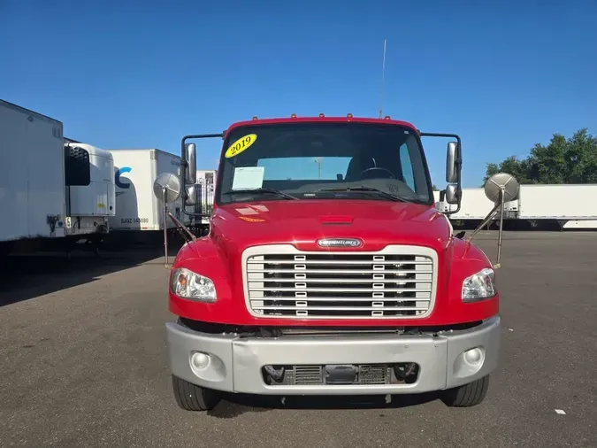 2019 FREIGHTLINER/MERCEDES M2 1062f518b677e79a75d8df066706c334843