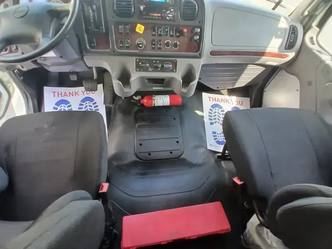 2018 FREIGHTLINER/MERCEDES M2 1062f518ffb27834b5016a43187099a7b90