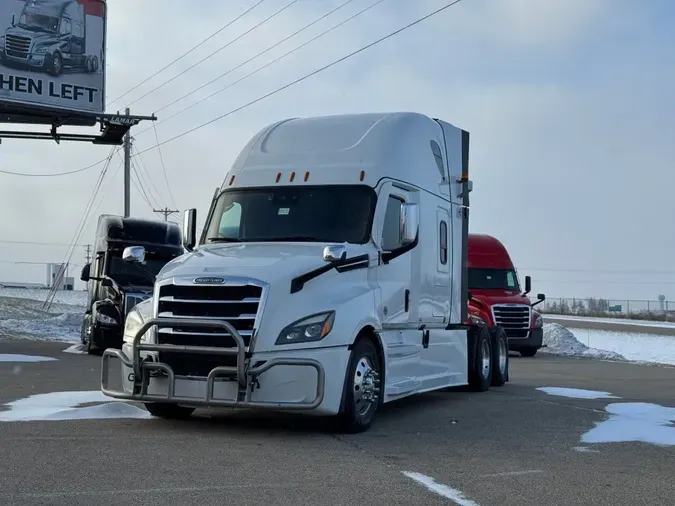 2022 FREIGHTLINER Cascadia 1262f59ee1f1fc330553410f72694ff951e