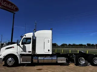 2025 PETERBILT 579