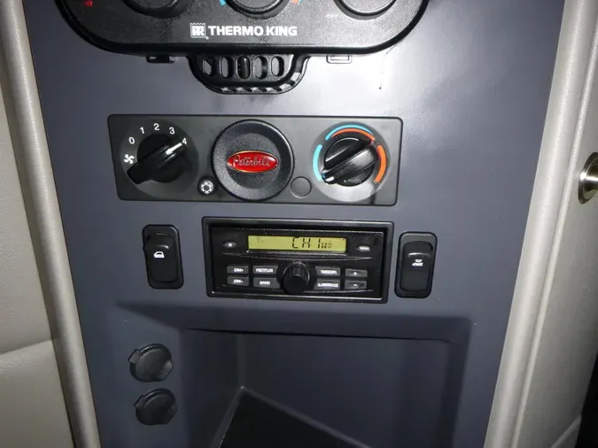 2022 Peterbilt 579