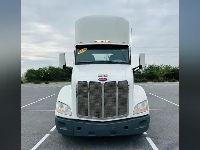 2020 Peterbilt 5792f684c0e1a5cd10c1166090b0962b10a