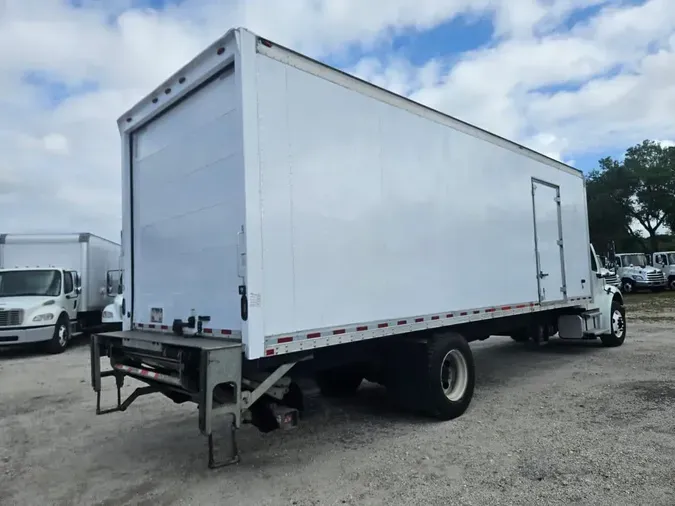2018 FREIGHTLINER/MERCEDES M2 106
