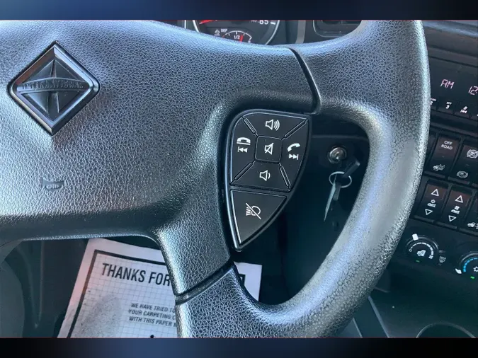 2022 INT LT625 6x4