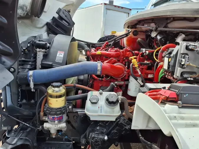 2022 FREIGHTLINER/MERCEDES M2 106