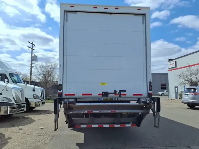 2017 FREIGHTLINER/MERCEDES M2 106