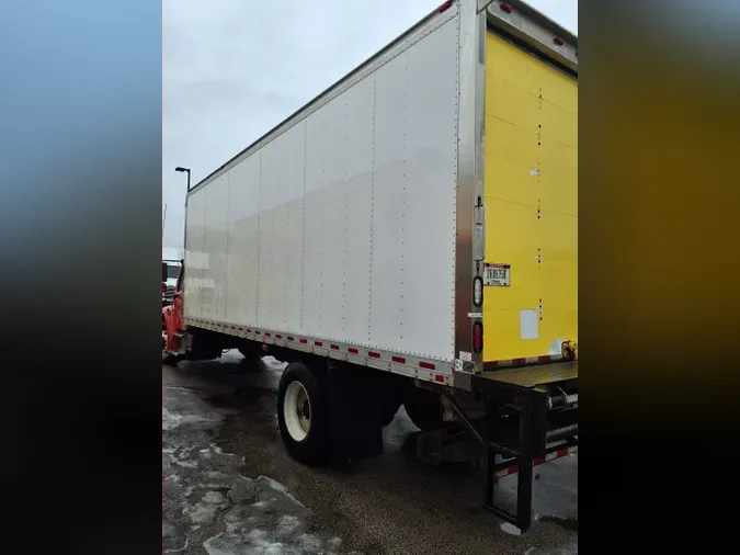 2018 FREIGHTLINER/MERCEDES M2 106