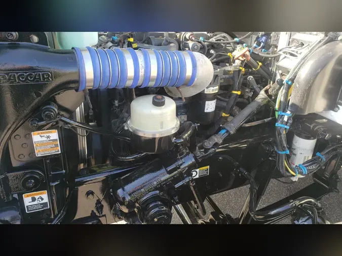 2020 Peterbilt 337