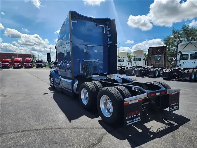 2022 PETERBILT 579