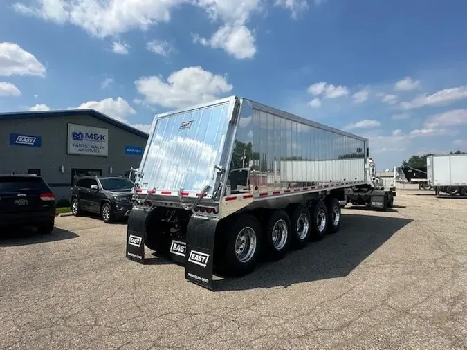 2026 EAST GENESIS 5 AXLE LEAD