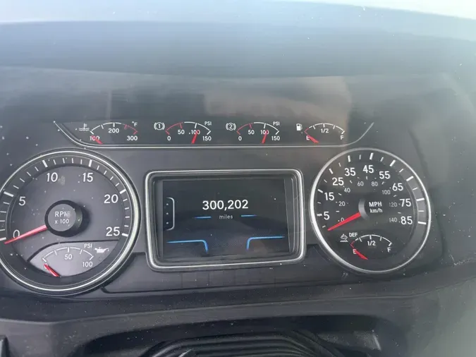 2020 International LT6252f8a37e921d04624bf6f30b47a1c49a0