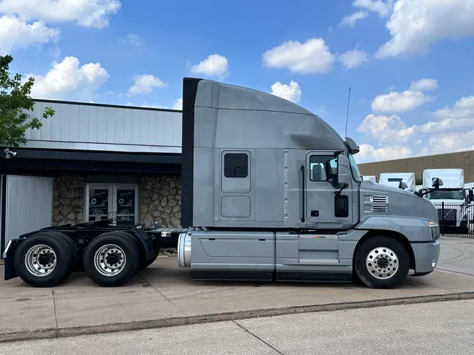 2025 MACK AN64T70