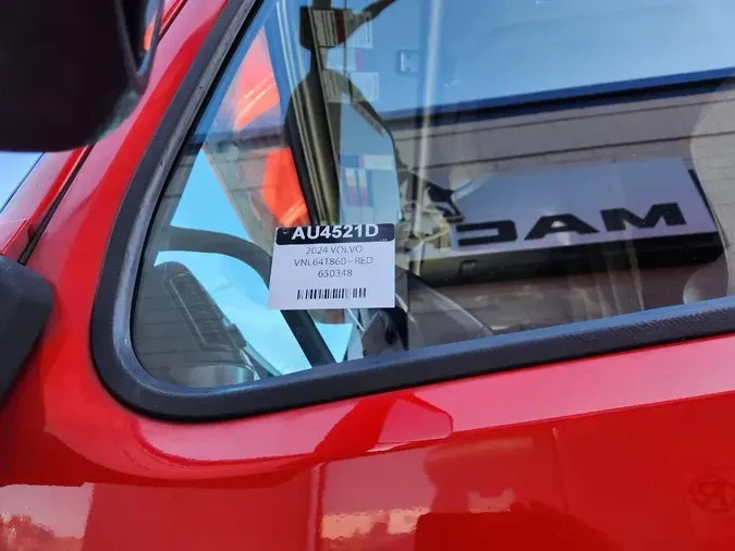 2024 VOLVO VNL64T860