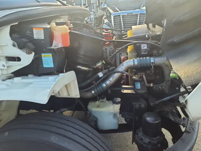 2018 FREIGHTLINER/MERCEDES M2 1062f8f07aa2f47901bd0c8e5f8918494fe