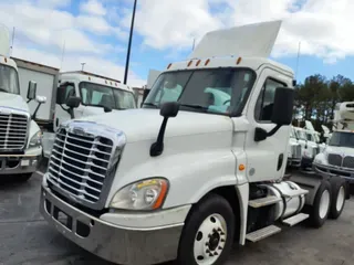 2016 FREIGHTLINER/MERCEDES CASCADIA 125