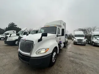 2020 NAVISTAR INTERNATIONAL LT625 SLPR CAB