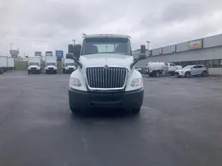 2022 International LT625