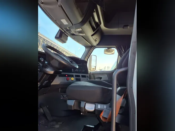 2022 FREIGHTLINER/MERCEDES NEW CASCADIA PX126642f93580067663d5c82e5f57a769f4062