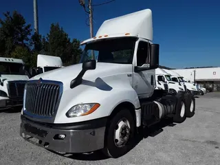 2019 NAVISTAR INTERNATIONAL LT625 DAYCAB T/A