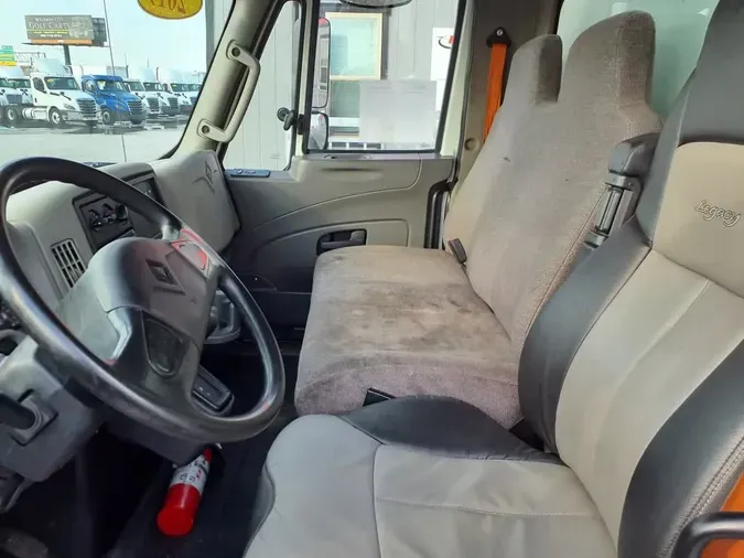 2019 NAVISTAR INTERNATIONAL 4300