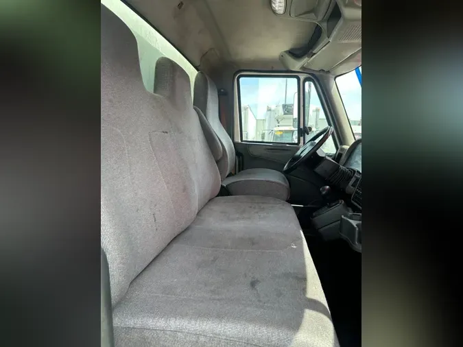 2019 NAVISTAR INTERNATIONAL 4300