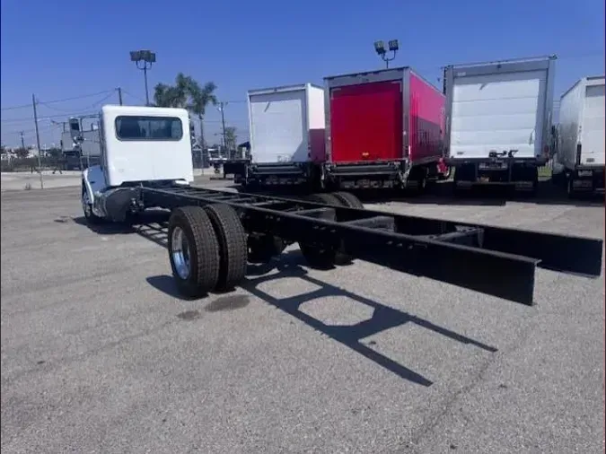 2021 Peterbilt 3372fa7a35fba10408bd7e79cc503bae3e4