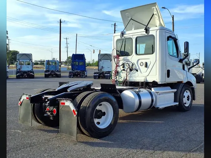 2020 FREIGHTLINER/MERCEDES NEW CASCADIA 1162fab66489a9e6d172dc87b261c474b4f
