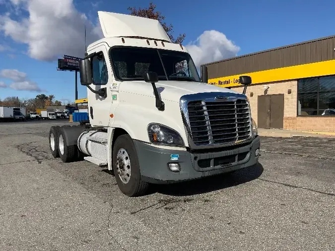 2018 Freightliner X12564ST2fad3d9c1797ab009245f8431b6d09e2