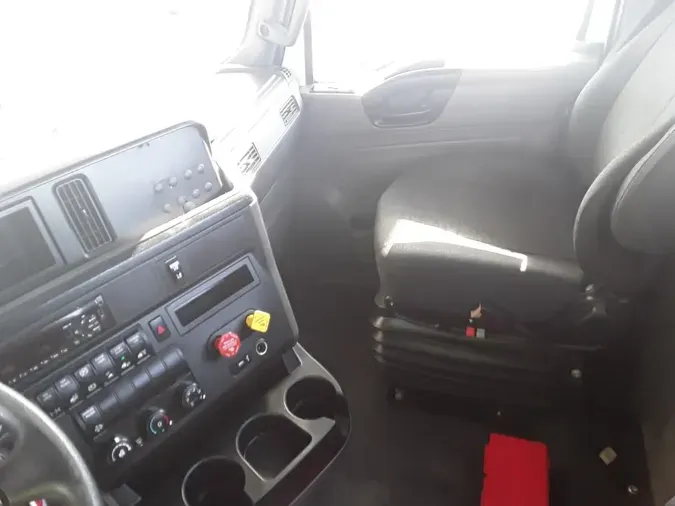 2020 NAVISTAR INTERNATIONAL LT625 DAYCAB T/A2fadffa1266cc40dce704444172f057f