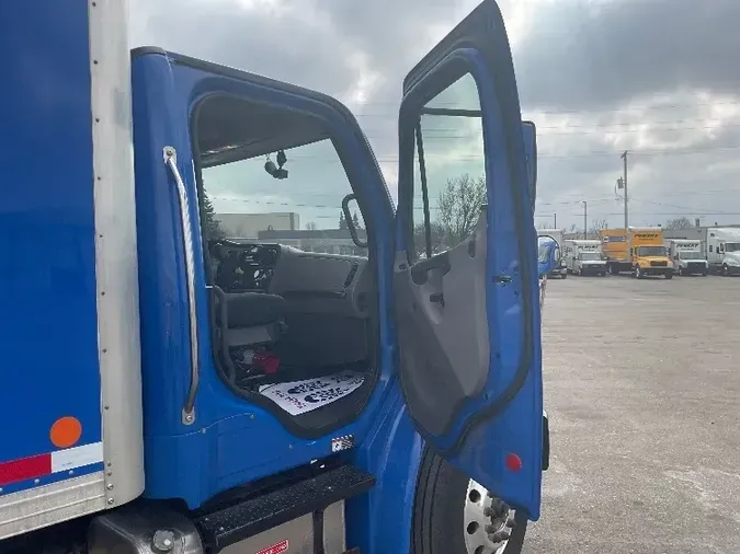 2020 Freightliner M2