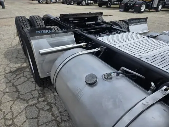 2019 International LT625