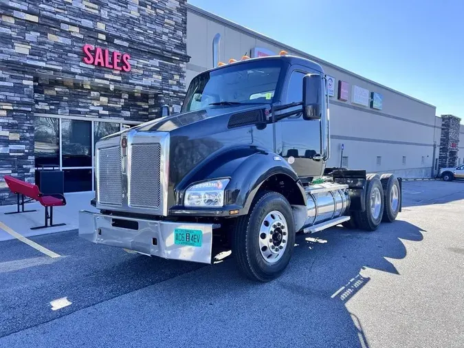 2020 Kenworth T880