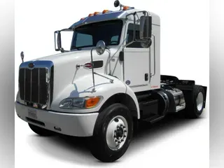 2019 Peterbilt 337
