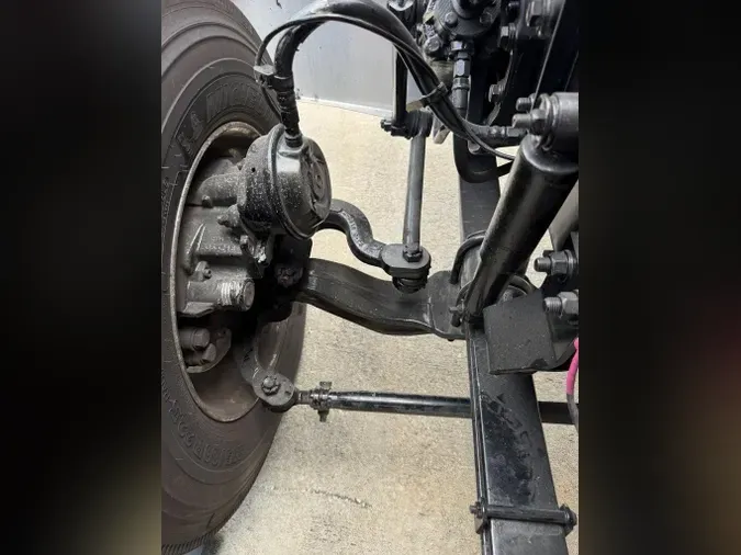 2023 Peterbilt 5672fb3a7b85fc9f3934bd1adef7a394a38