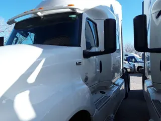 2019 NAVISTAR INTERNATIONAL LT625 SLPR CAB