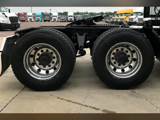 2021 INT LT625 6x4