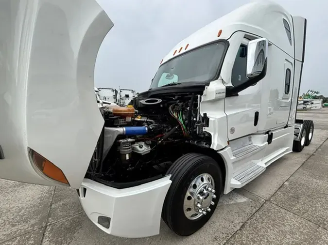 2022 Freightliner PT126SLP