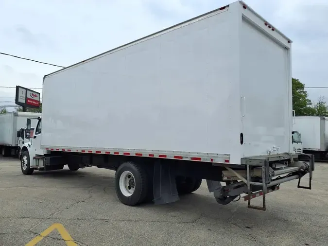 2019 FREIGHTLINER M2 106